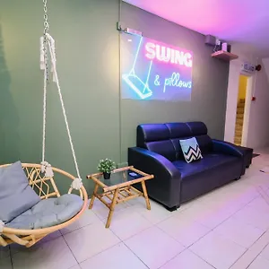 Swing & Pillows - Penang Road, Penang Ostello